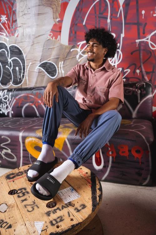 Footwear VR06T486 Men Black Ipanema Drip Slide