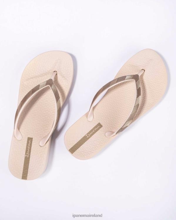 Footwear VR06T205 Women Ivory Ipanema Mesh Wedge Tex