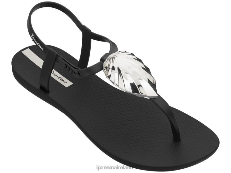 Footwear VR06T295 Women Shine Black Ipanema Leaf Sandal